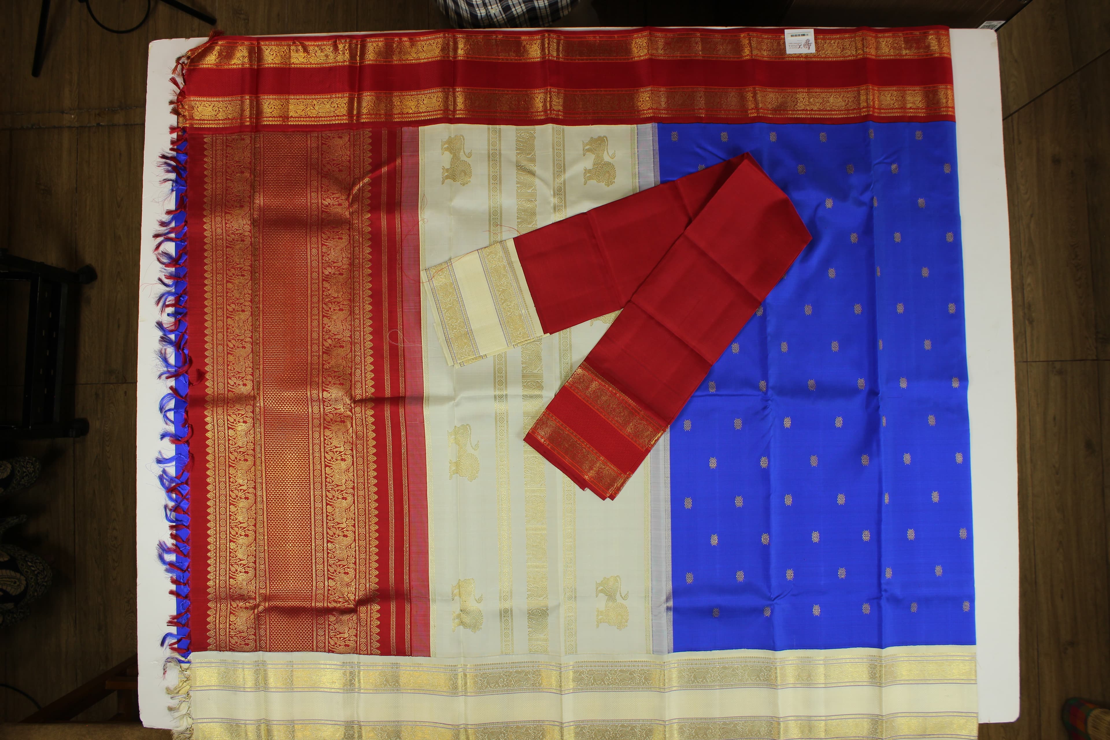 Kanchipuram Silk — wholeview2-1